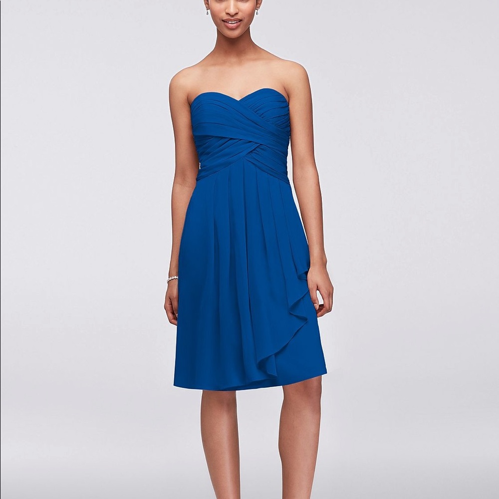 NWT David’s Bridal Strapless Gown Sz 4